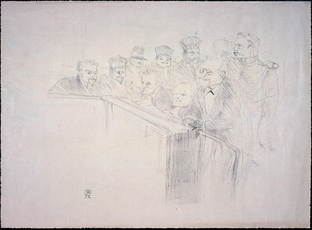 Eine Schwarz-Weiß-Zeichnung von Menschen, die an einem unordentlichen Tisch in einem Gerichtssaal während einer Verhandlung sitzen, mit einigen ernsten und anderen besorgten Gesichtern.