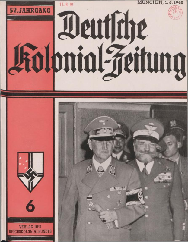 Ein Buchumschlag mit Adolf Hitler inmitten von Menschen mit Mützen, betitelt "Deutsches Kolonial-Feitung" und datiert 11/1940.