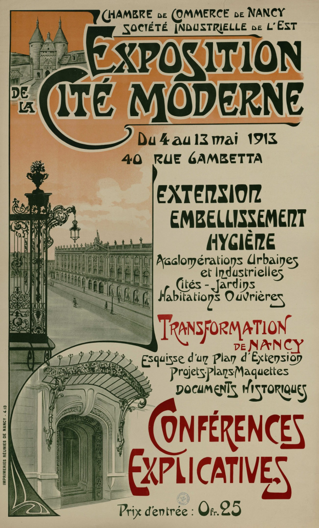 Ein Plakat, das eine Ausstellung in Cite Moderne ankündigt, zeigt ein Gebäude, ein Tor und einen bewölkten Himmel mit Texten, die die Ausstellung beschreiben.