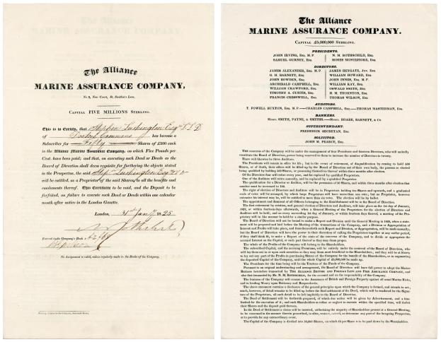 Zwei leicht zerknitterte Papiere mit dem schwarzen Drucktext "The Alliance Marine Assurance Company" auf einem weißen Hintergrund.