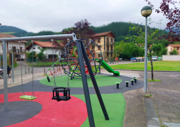 Umgestaltung des Spielplatzes Merianstraße